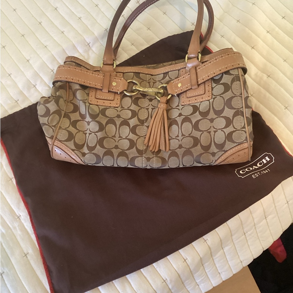 Coach Handbag - Picture 9 of 9